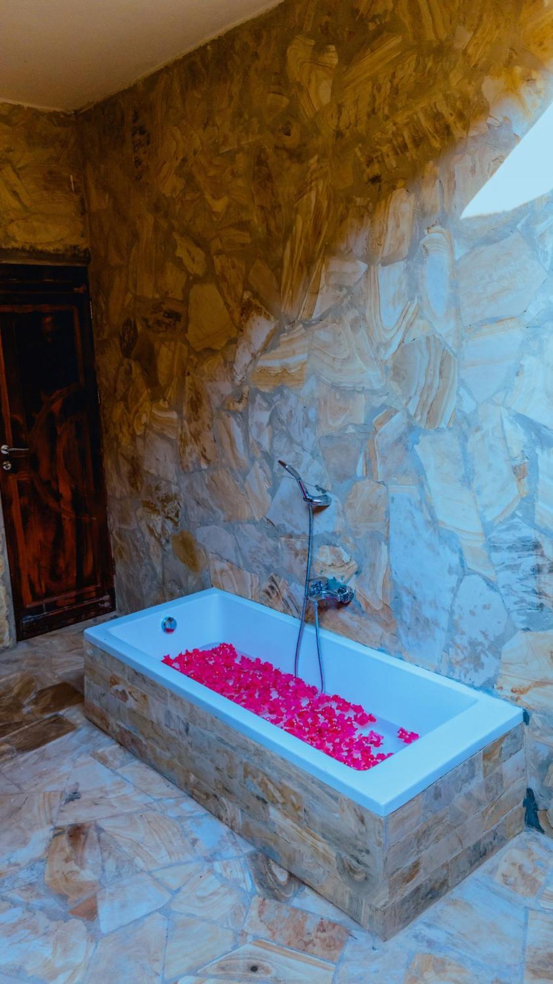 Moyo Mzuri Villas Resort Zanzibar Fukuchani Esterno foto